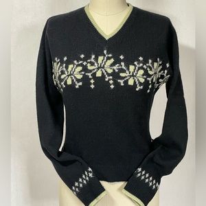 Semantics Black V-neck LS Sweater, US.8